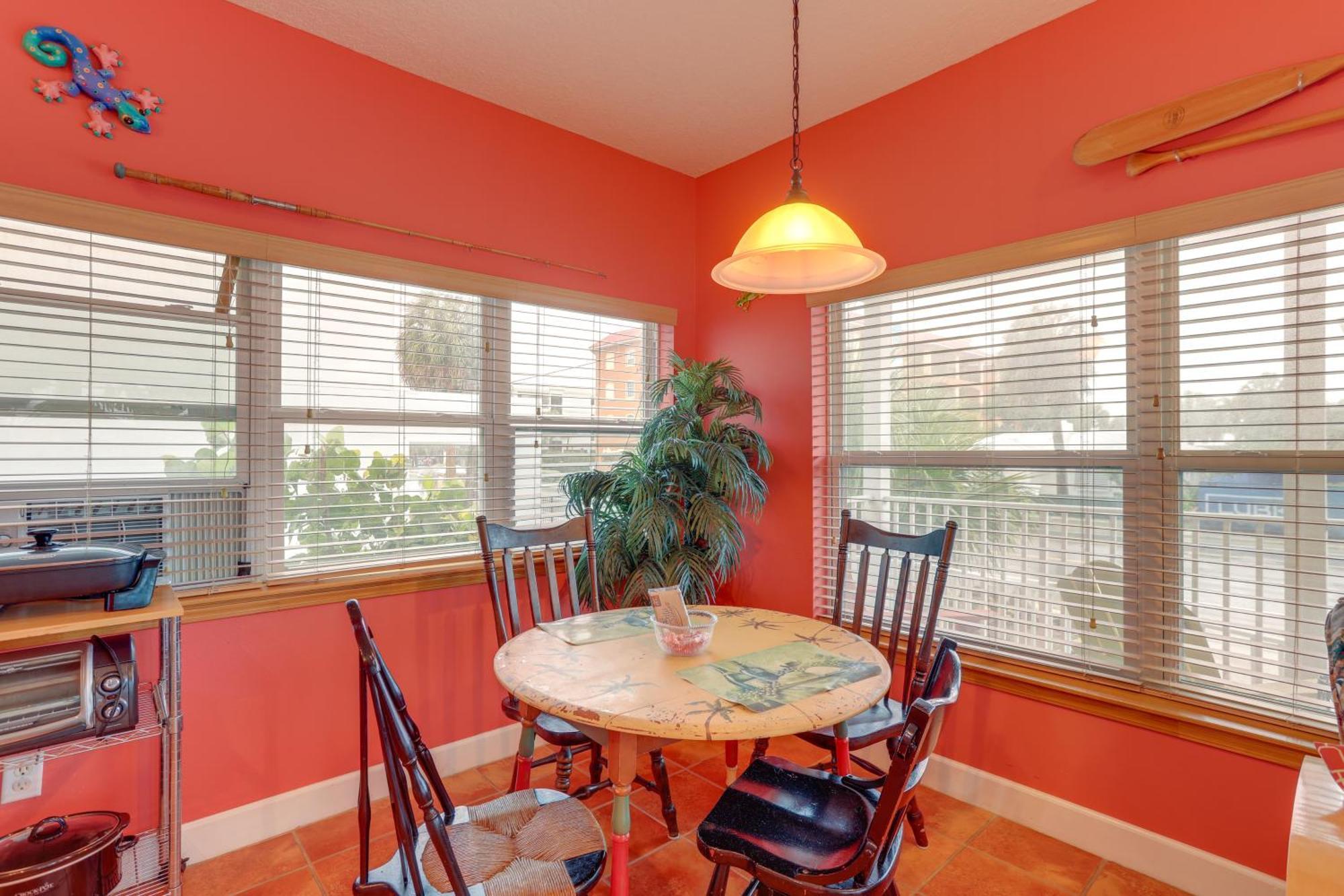 Vibrant Condo - Walk To Indian Rocks Beach! Clearwater Beach Luaran gambar